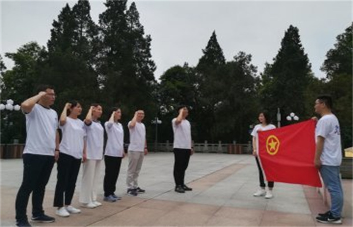 傳承紅色基因，爭創一流組織——記2019大名集團新一屆團委委員金寨紅色主題教育活動
