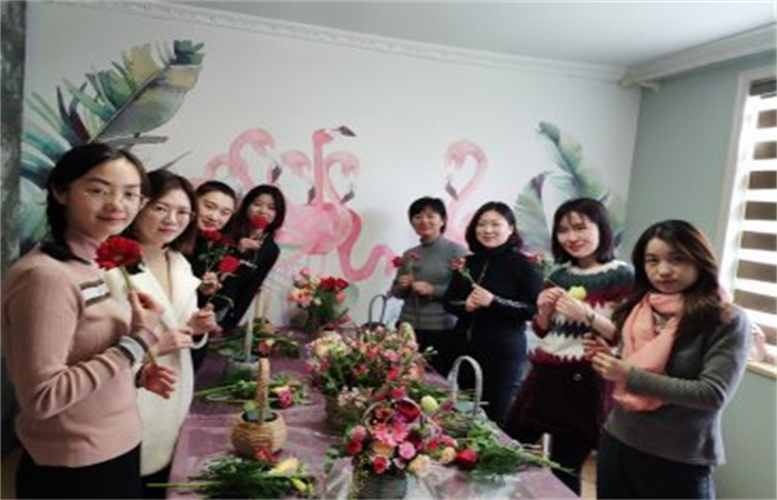 只為遇見更好的你！--記大名集團(tuán)3.8女王節(jié)活動(dòng)
